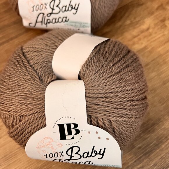 NEW Lion Bran 100% Baby Alpaca Tan Brown Yarn (2) - Picture 3 of 10